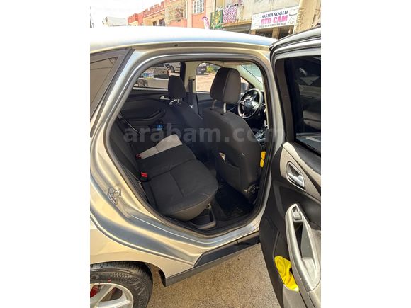 Sahibinden Ford Focus 1.5 TDCi Trend X 2015 Model