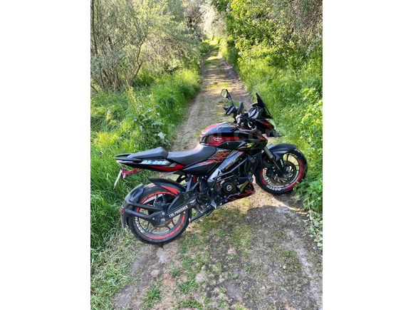 Sahibinden Bajaj Pulsar NS 200 UG