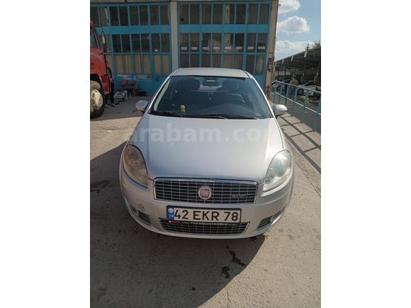 Memurdan DEGİŞENSİZ ORJİNAL Fiat Linea 1.3 Multijet Active Plus 2011 Model