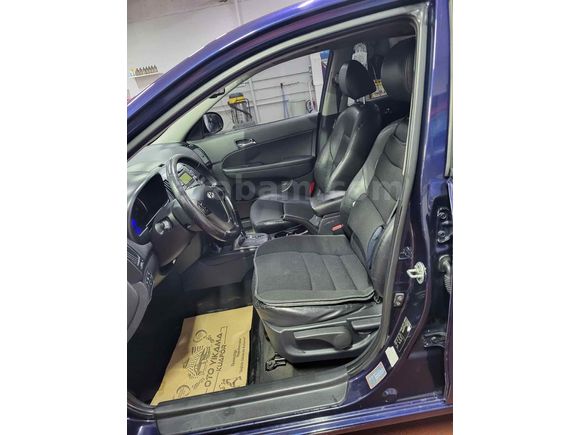 İlk Sahibinden pazarlıksız Hyundai i30 1.6 CRDi Style Plus 2009 Model 