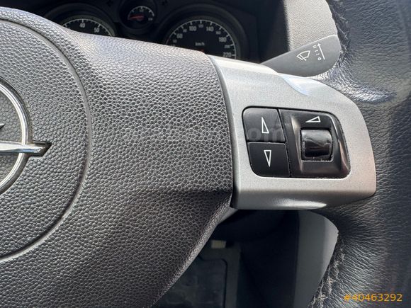 ORCAN MOTORS 2011 Astra 1.4i 16V Essentia