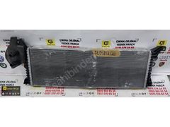 VOLKSWAGEN TRANSPORTER TURBO RADYATÖRÜ OEM 7E0121212