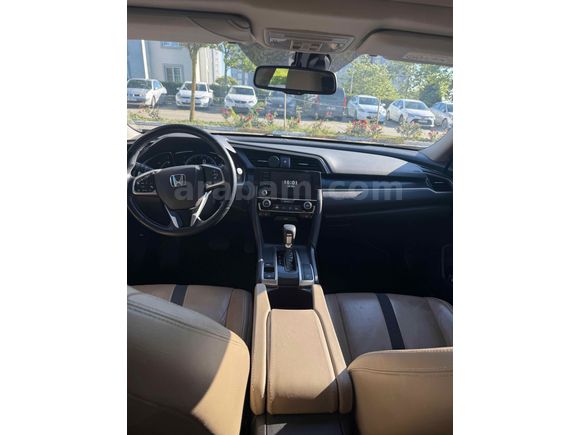 Sahibinden Honda Civic 1.6i VTEC Eco Elegance 2021 Model 