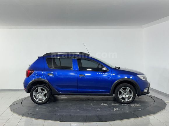 Renault Yetkili Bayi Günerlerden Sandero Stepway