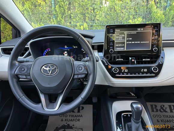 HATASIZ BOYASIZ 2022 MODEL 42.000 KM 1.5 DREAM COROLLA
