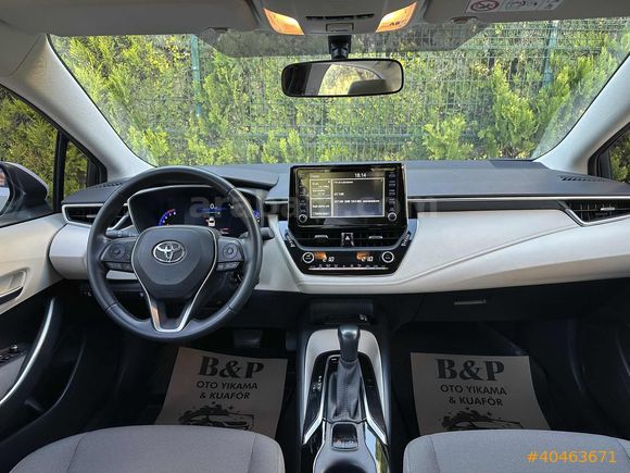 HATASIZ BOYASIZ 2022 MODEL 42.000 KM 1.5 DREAM COROLLA