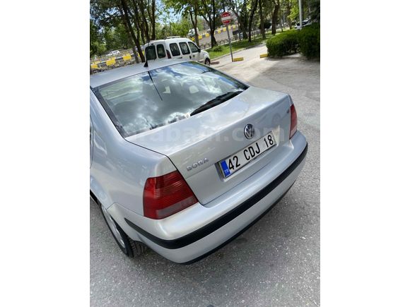 Sahibinden Volkswagen Bora 1.6 Trendline 2000 Model 