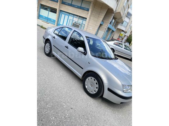 Sahibinden Volkswagen Bora 1.6 Trendline 2000 Model 