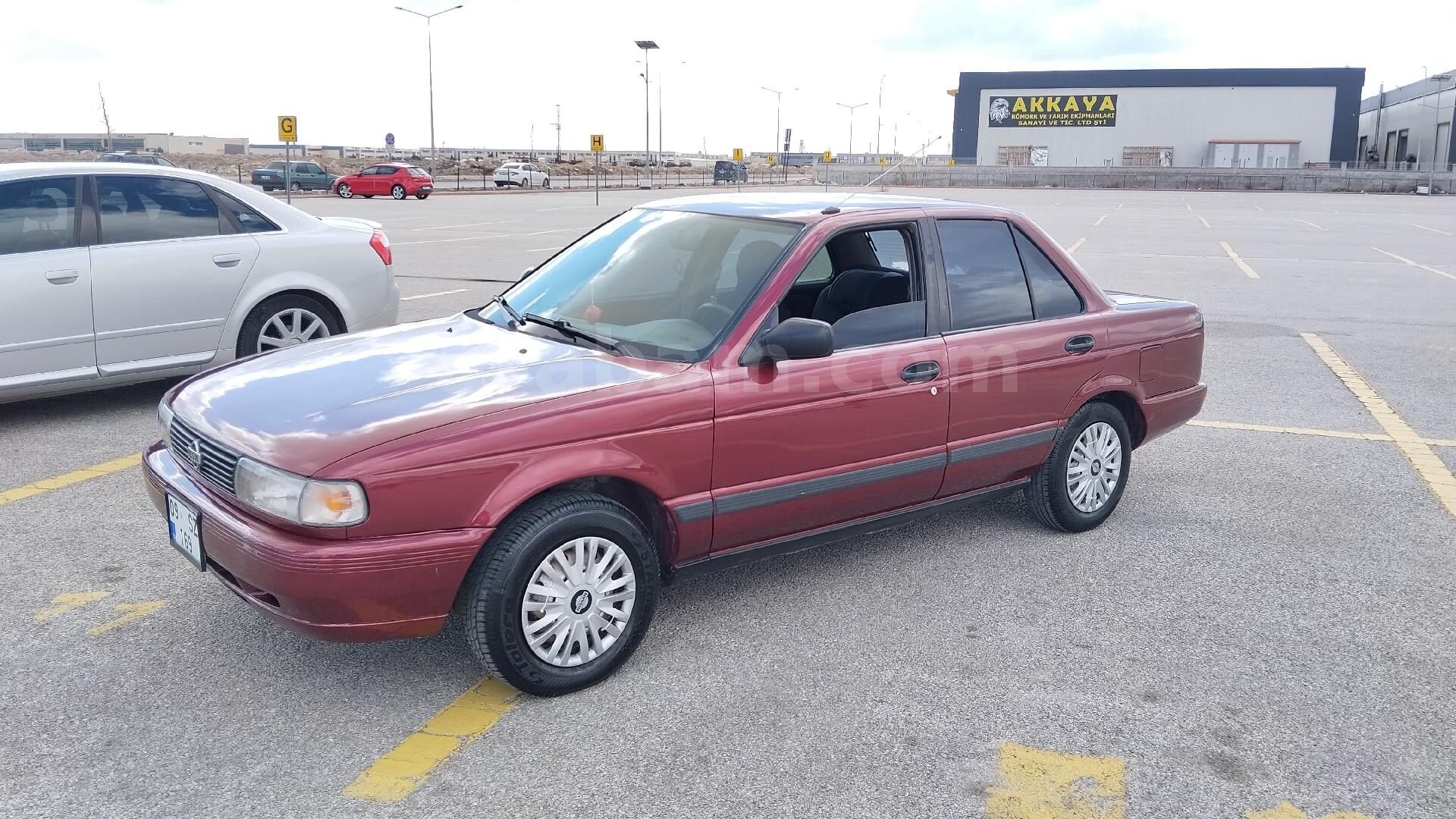 Sahibinden Nissan Sunny 1.6 EX 1992 Model Konya 436.500 km Kırmızı 2