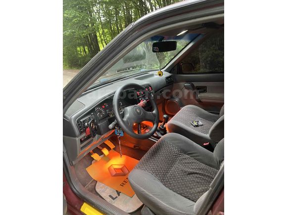 Sahibinden Renault R 19 1.4 RT 1996 Model 