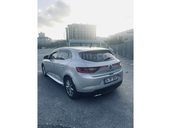 Sahibinden Renault Megane 1.5 dCi Touch 2016 Model 