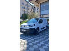 Sahibinden Peugeot Partner 1.5 BlueHDI Comfort 2025 Model