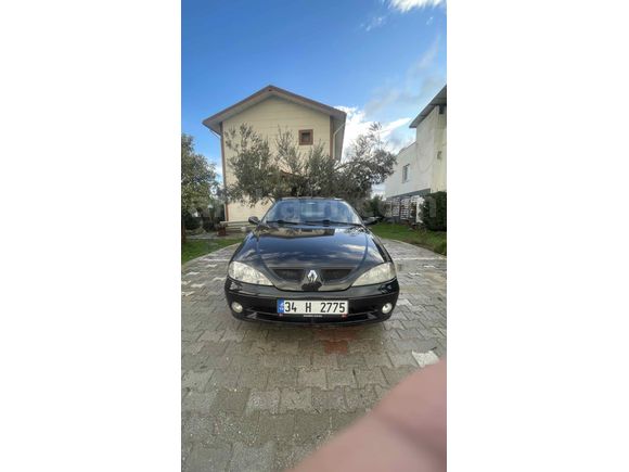 Sahibinden Renault Megane 1.6 Coupe RXI 2000 Model 