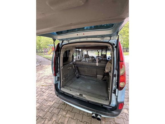Sahibinden Renault Kangoo Multix 1.5 dCi Expression 2009 Model 