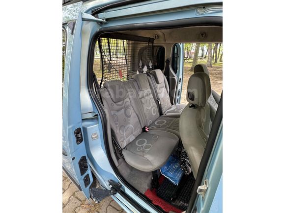 Sahibinden Renault Kangoo Multix 1.5 dCi Expression 2009 Model 