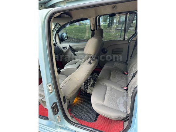 Sahibinden Renault Kangoo Multix 1.5 dCi Expression 2009 Model 