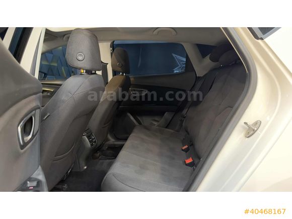 BOYASIZ 2016 MODEL SEAT LEON 1.6 TDİ STYLE+CAM TAVAN