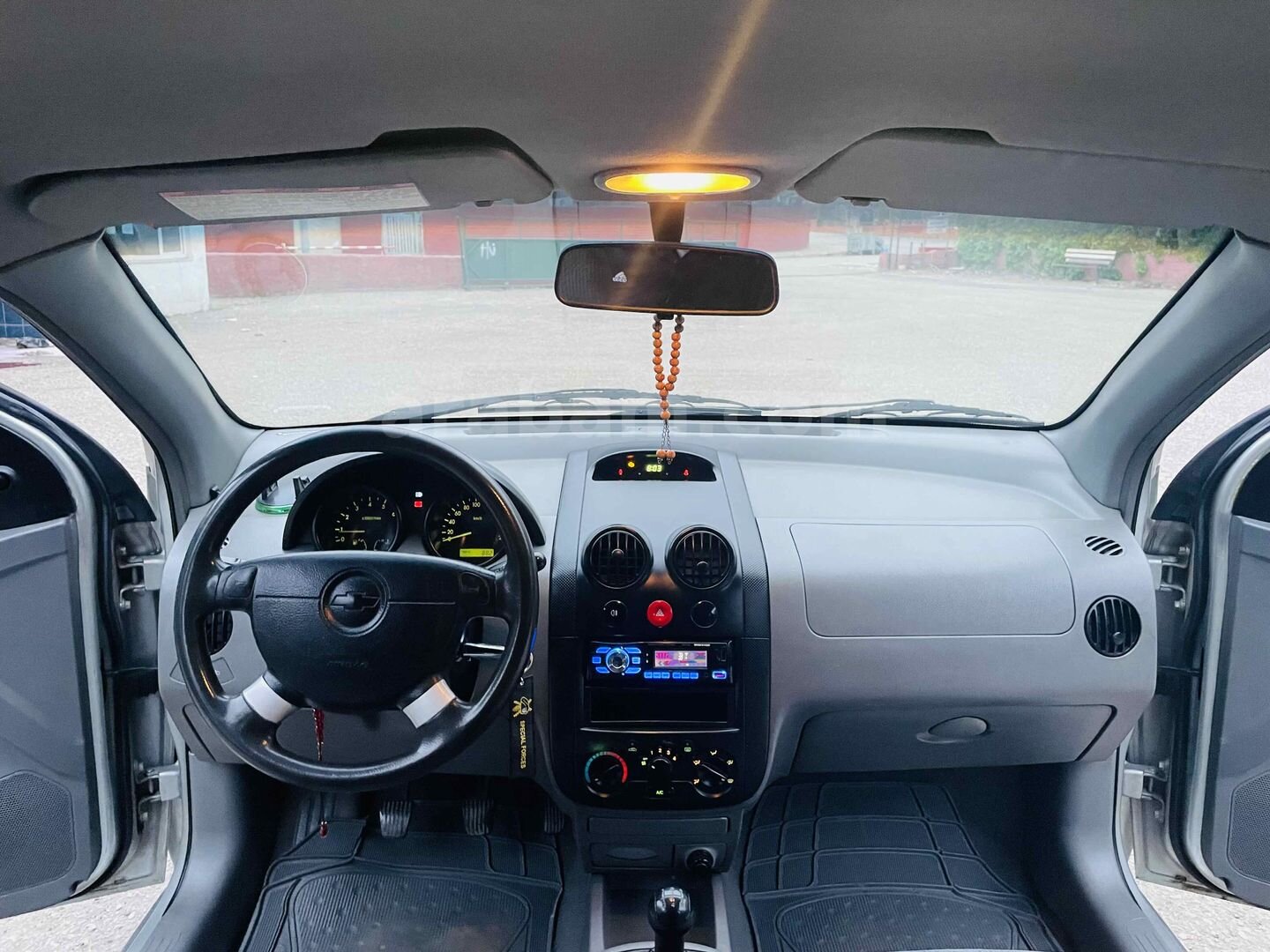 Sahibinden Chevrolet Kalos 1.2 SE 2004 Model Ankara 300.000 km Gri (Gümüş) 4