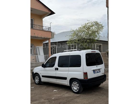 Sahibinden Peugeot Partner 1.9 D 2008 Model 