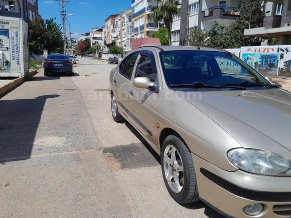 Sahibinden Renault Megane 1.9 DTi RTE 2000 Model