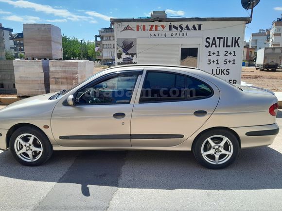 Sahibinden Renault Megane 1.9 DTi RTE 2000 Model