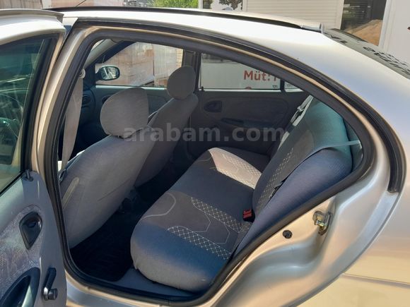 Sahibinden Renault Megane 1.9 DTi RTE 2000 Model
