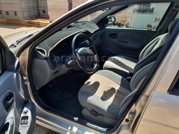 Sahibinden Renault Megane 1.9 DTi RTE 2000 Model