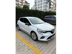 Sahibinden Renault Clio 1.0 TCe Touch 2023 Model  45000 km Beyaz
