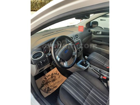 Sahibinden Ford Focus 1.6 Comfort 2011 Model