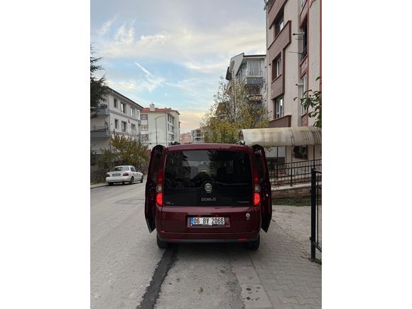 Sahibinden Fiat Doblo Combi 1.6 Multijet Premio 2012 Model