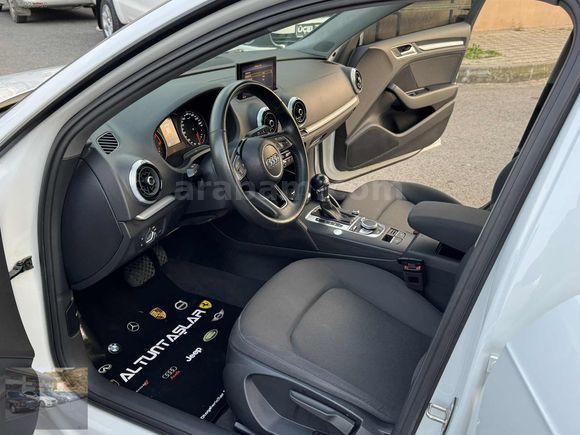 İLK SAHİBİ+CAM TAVAN'LI+2020 AUDİ A3 SPORTBACK 35 TFSİ DYNAMİC