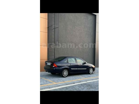 Sahibinden Ford Focus 1.6 Ghia 2001 Model 