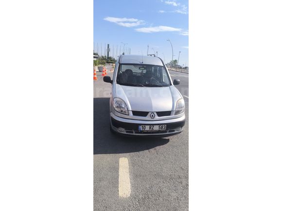 Sahibinden Renault Kangoo Multix 1.5 dCi Authentique 2004 Model  342 km Gri (Gümüş)