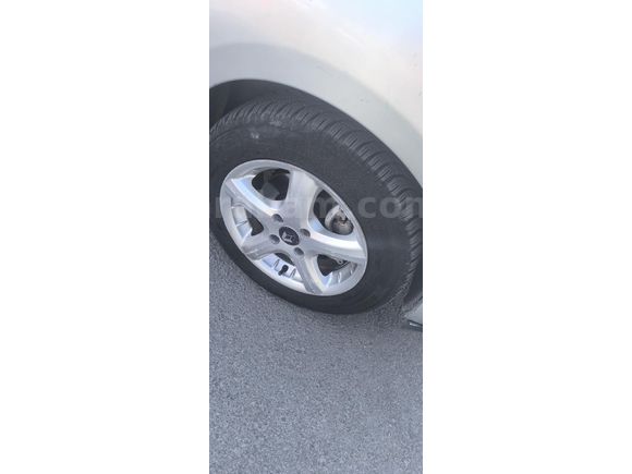 Sahibinden Renault Kangoo Multix 1.5 dCi Authentique 2004 Model  342 km Gri (Gümüş)