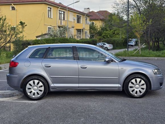 AUDİ A3/1.6 FSİ/2005 MODEL/MANUEL VİTES/TEMİZ/BAKIMLI