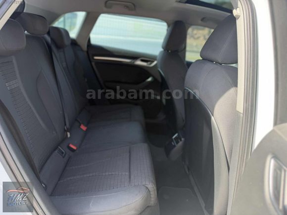 HMZ MOTORS DAN 2017 AUDİ A3 1.6 TDİ SPORTBACK DYNAMİC CAM TAVAN