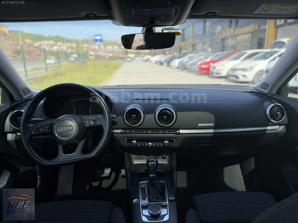 HMZ MOTORS DAN 2017 AUDİ A3 1.6 TDİ SPORTBACK DYNAMİC CAM TAVAN