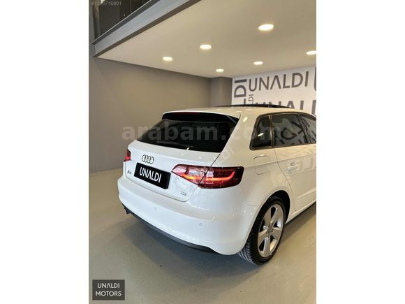 ÜNALDI'DAN 2015 A3 SPORTBACK AMBİTİON 1.6 TDİ CAM TAVAN BAKIMLI