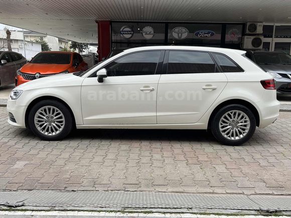 LED+ZENON+GERİ GÖRÜŞ 2014 model AUDİ A3 1.6 TDİ AMBİENTE