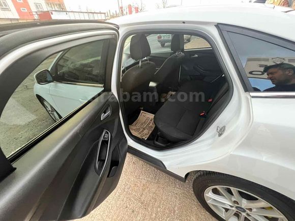 MZF AUTODAN  Ford Focus 1.5 TDCi Trend X 2016 Model 
