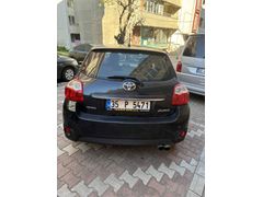 Sahibinden Toyota Auris 1.4 D-4D Comfort Extra 2011 Model  165.000 km Siyah