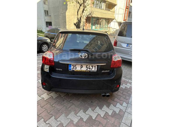 Sahibinden Toyota Auris 1.4 D-4D Comfort Extra 2011 Model  165.000 km Siyah
