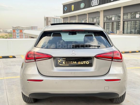 2020 A180 CAM TAVAN BOYASIZ HATASIZ 79 BİN'DE EMSALSİZ +