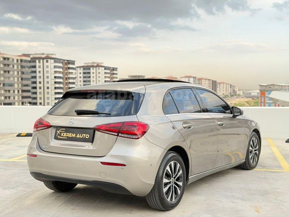 2020 A180 CAM TAVAN BOYASIZ HATASIZ 79 BİN'DE EMSALSİZ +