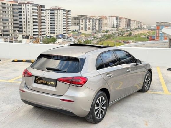2020 A180 CAM TAVAN BOYASIZ HATASIZ 79 BİN'DE EMSALSİZ +