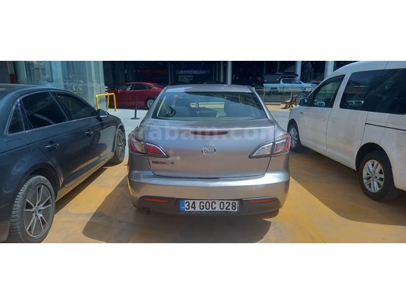 Mazda'yı bilen gelsin  Mazda 3 1.6 Touring 2011 Model