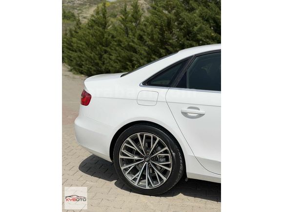 2013 MODEL 220.000KM 2.0TDI AUDI A4 177HP LED FAR/JANT