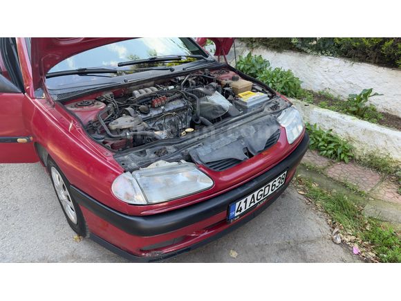 Sahibinden Renault Laguna 2.0 RTI 1997 Model