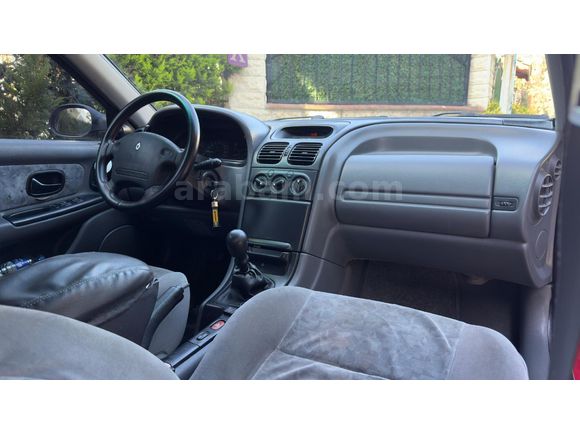 Sahibinden Renault Laguna 2.0 RTI 1997 Model