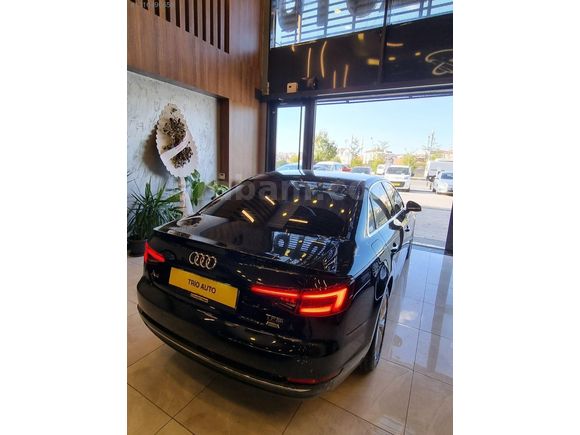 TRİO AUTO'DAN 12 AY ELDEN TAKSİTLİ 2018 AUDİ A4 DESİGN BENZİNLİ